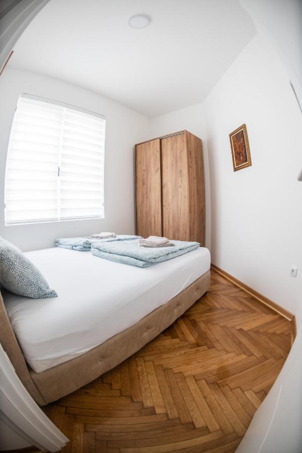 Apartman Tea 3 Белград Екстериор снимка